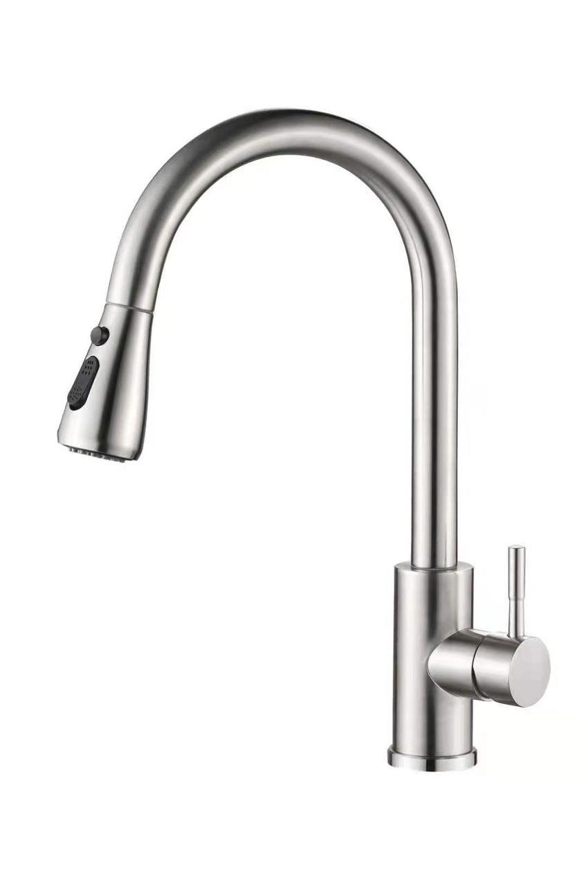 AI202 Kitchen Pull Out faucet with Gold Finish. - Image 2